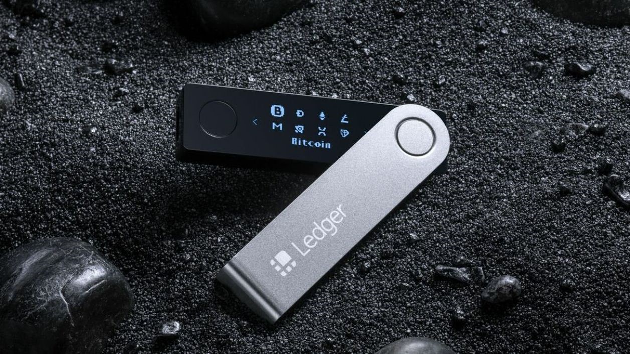 Cold wallet by Ledger
